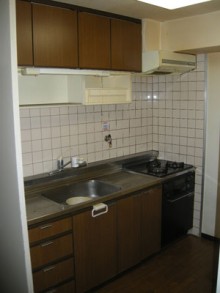 キッチンをヤマハのベリー(サイクロンフード)に交換 キッチンをヤマハのベリー(サイクロンフード)に交換